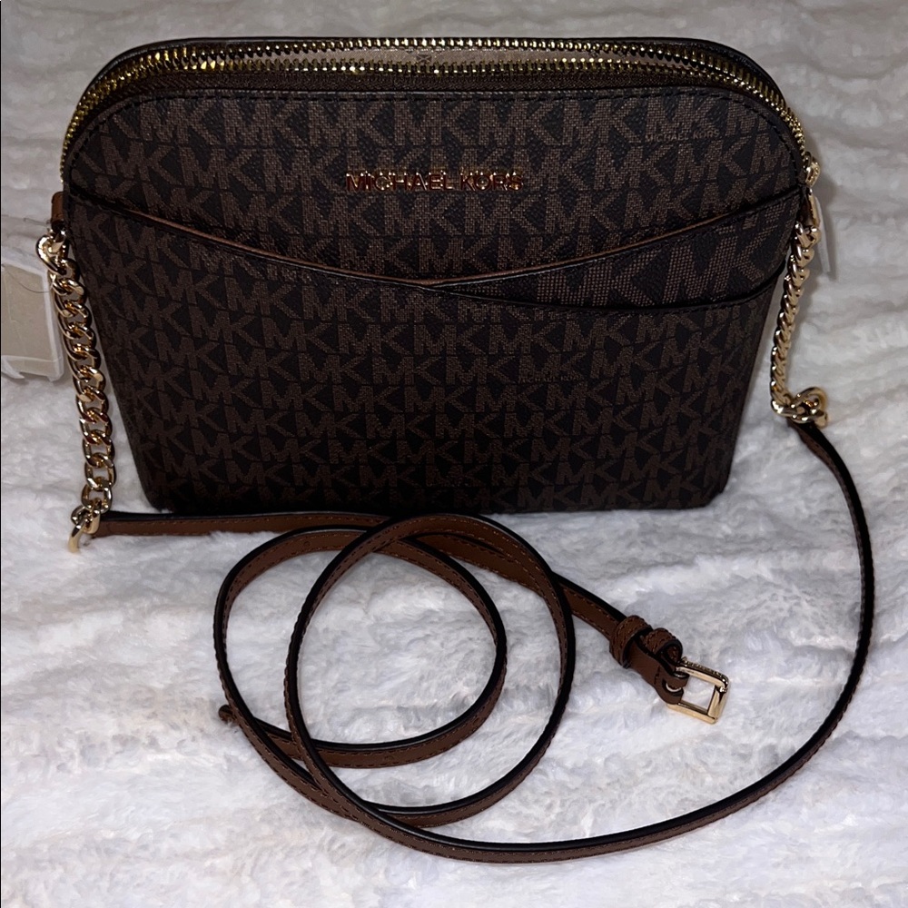Michael Kors travel medium logo dome crossbody bag NWT